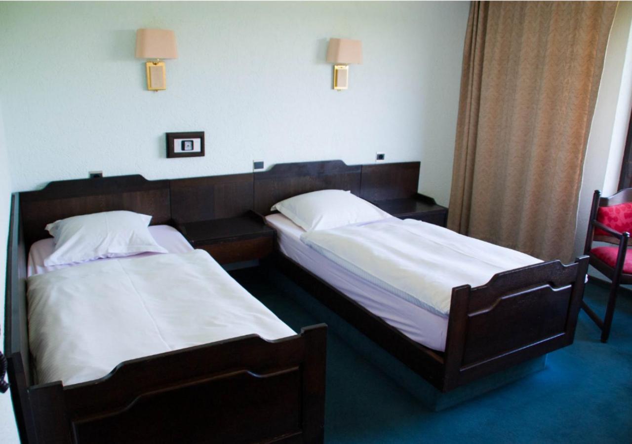 Hotel Grand-Champ Malmedy Eksteriør bilde